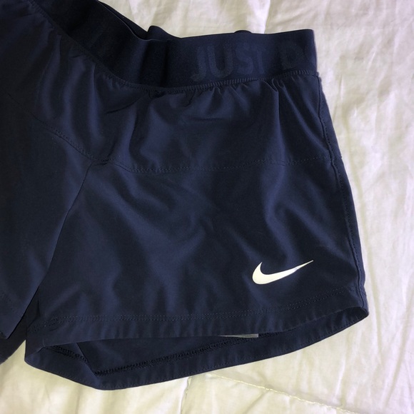 Nike Shorts - Picture 2 of 3